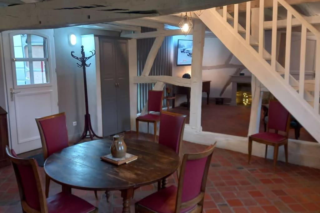 Villa Le Havre De Paix à Devay Extérieur photo